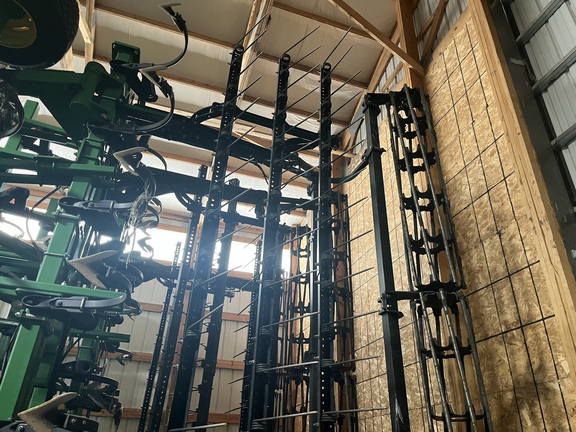 2022 John Deere 2230FH Field Cultivator