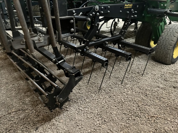2022 John Deere 2230FH Field Cultivator