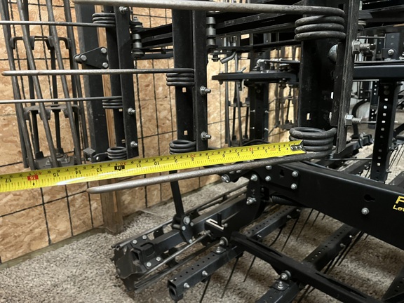 2022 John Deere 2230FH Field Cultivator