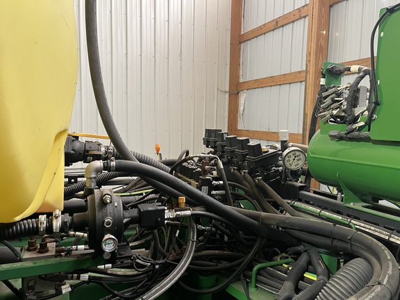 2014 John Deere DB90 Planter