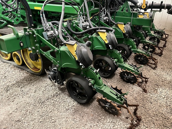 2014 John Deere DB90 Planter