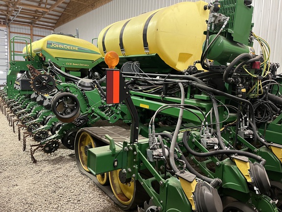 2014 John Deere DB90 Planter