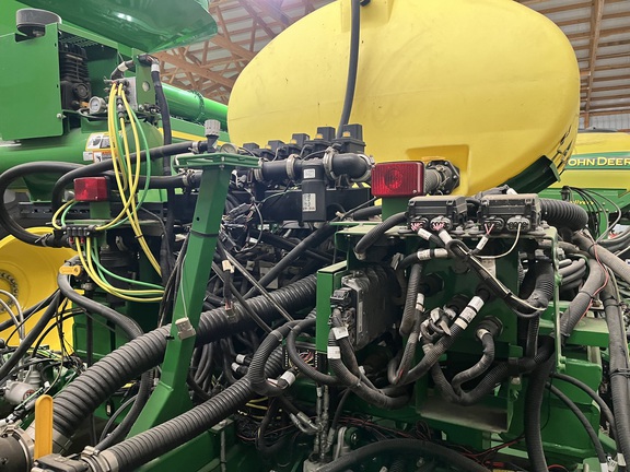 2014 John Deere DB90 Planter