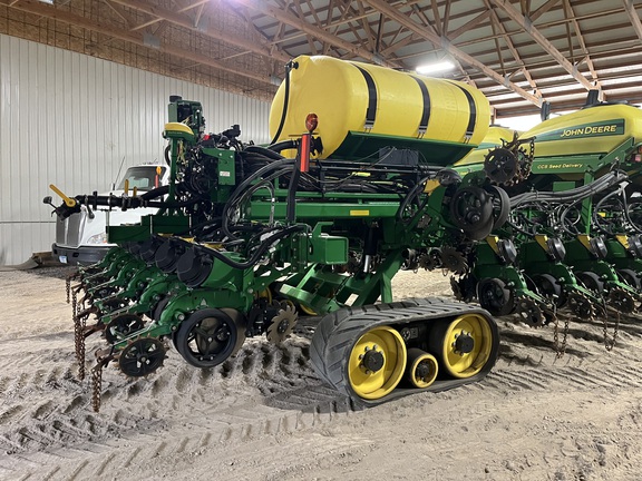 2014 John Deere DB90 Planter
