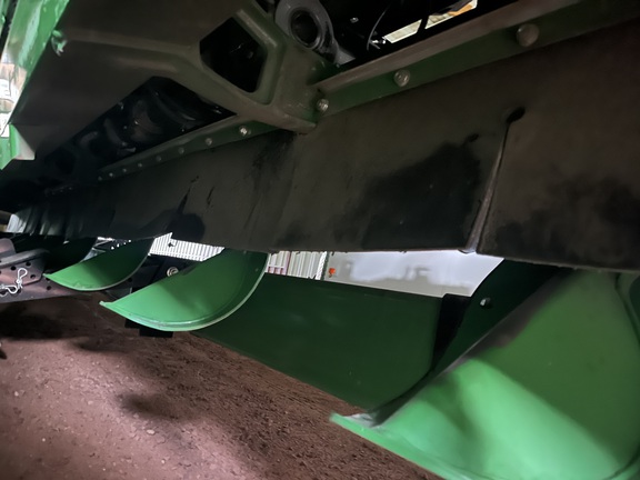 2021 John Deere C12R Header Corn Head
