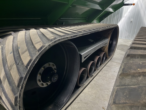 2023 Brent 2598 Avalanche Grain Cart