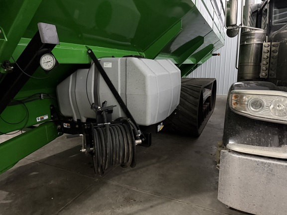 2023 Brent 2598 Avalanche Grain Cart