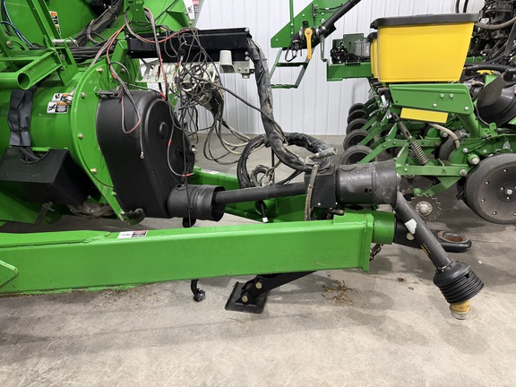 2023 Brent 2598 Avalanche Grain Cart