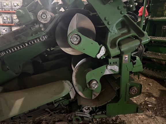2022 John Deere C16F Header Corn Head