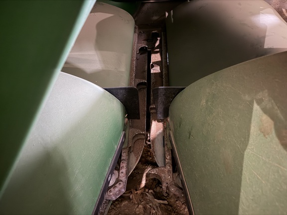2022 John Deere C16F Header Corn Head