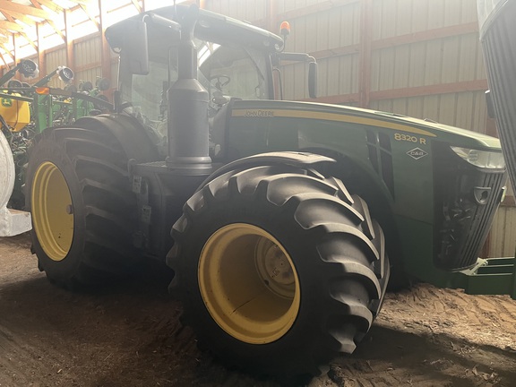 2019 John Deere 8320R Tractor