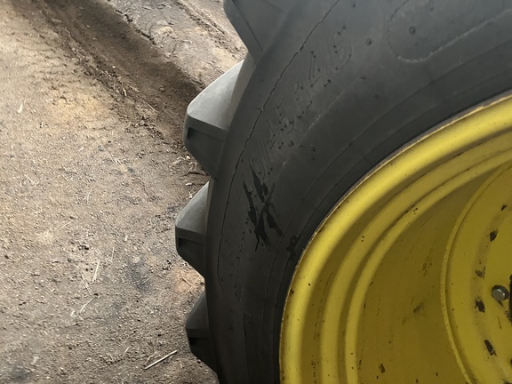 2019 John Deere 8320R Tractor