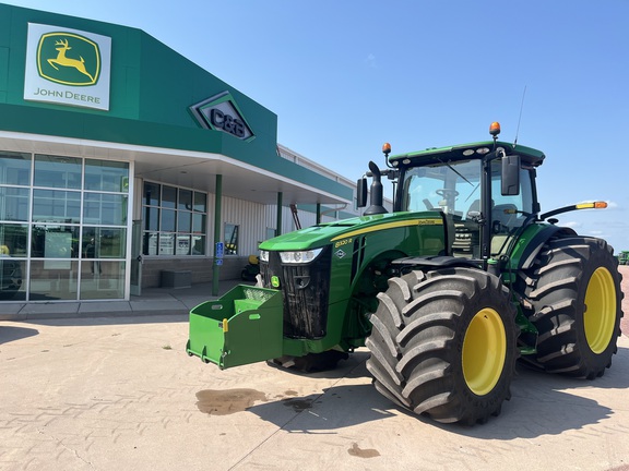 2019 John Deere 8320R Tractor