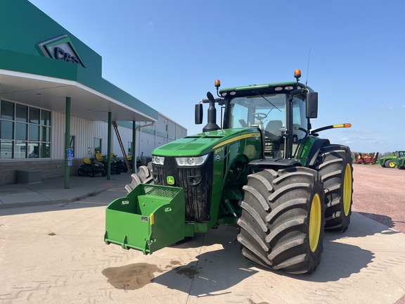 2019 John Deere 8320R Tractor