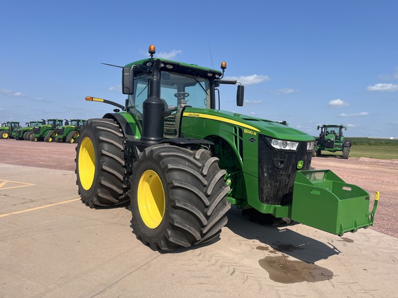 2019 John Deere 8320R Tractor