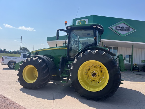 2019 John Deere 8320R Tractor