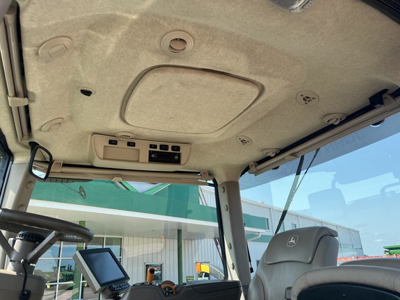 2019 John Deere 8320R Tractor
