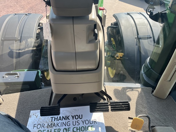 2019 John Deere 8320R Tractor