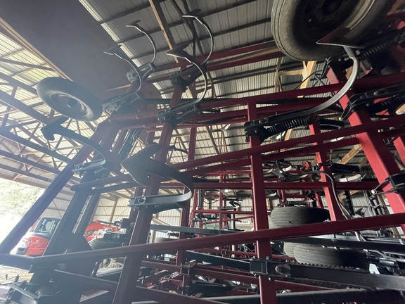 2013 Case IH 200 Field Cultivator