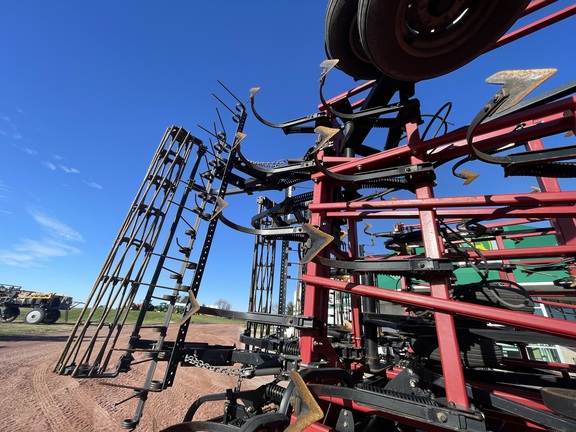 2013 Case IH 200 Field Cultivator
