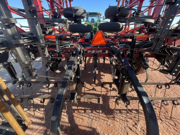 2013 Case IH 200 Field Cultivator