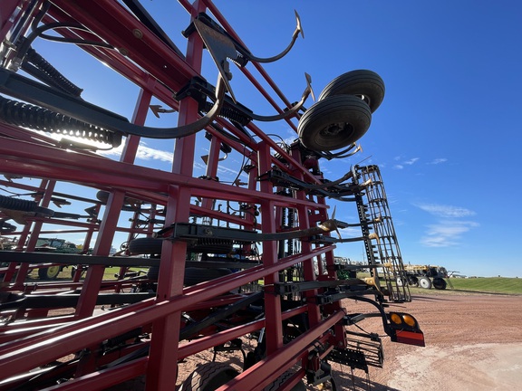 2013 Case IH 200 Field Cultivator