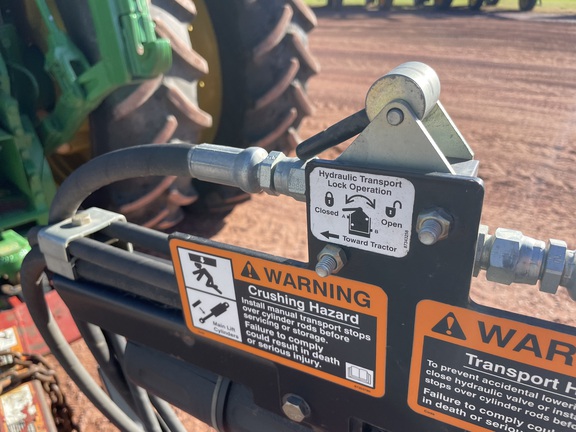 2013 Case IH 200 Field Cultivator