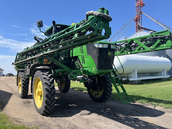 2014 John Deere R4038 Sprayer/High Clearance