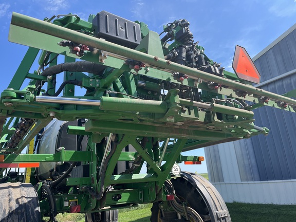 2014 John Deere R4038 Sprayer/High Clearance