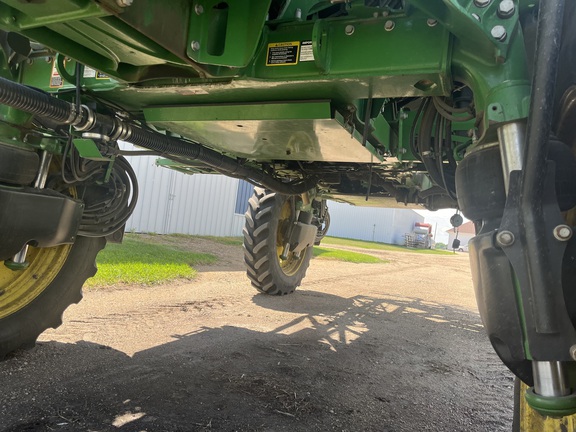 2014 John Deere R4038 Sprayer/High Clearance