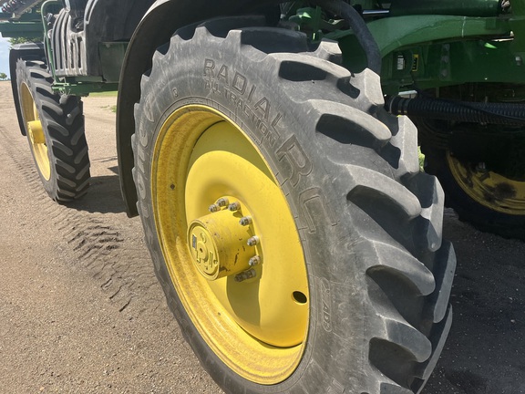 2014 John Deere R4038 Sprayer/High Clearance