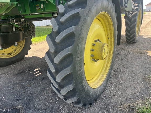 2014 John Deere R4038 Sprayer/High Clearance