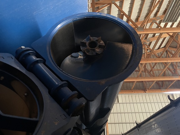 2022 Brandt 1120XT Grain Cart