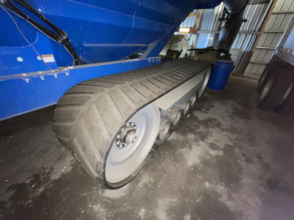 2022 Brandt 1120XT Grain Cart