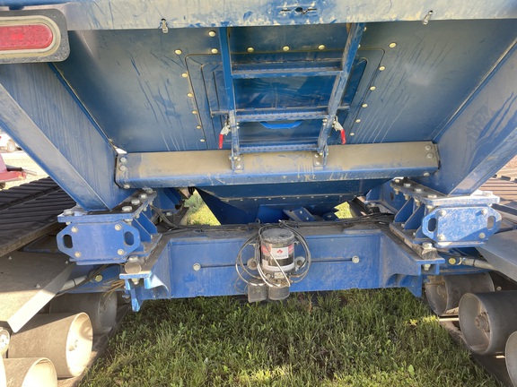 2022 Brandt 1120XT Grain Cart