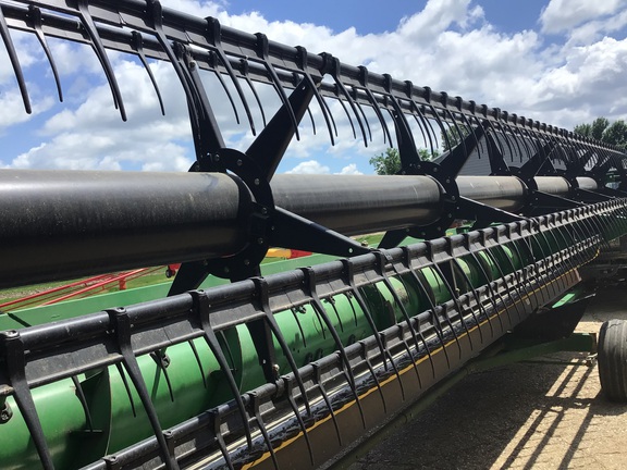 2019 John Deere 630F Header Combine