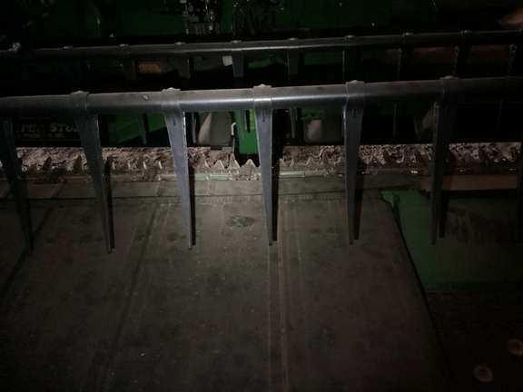 2021 John Deere RD40F Header Combine