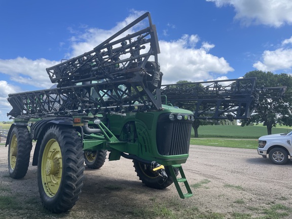 2005 John Deere 4920 Sprayer/High Clearance