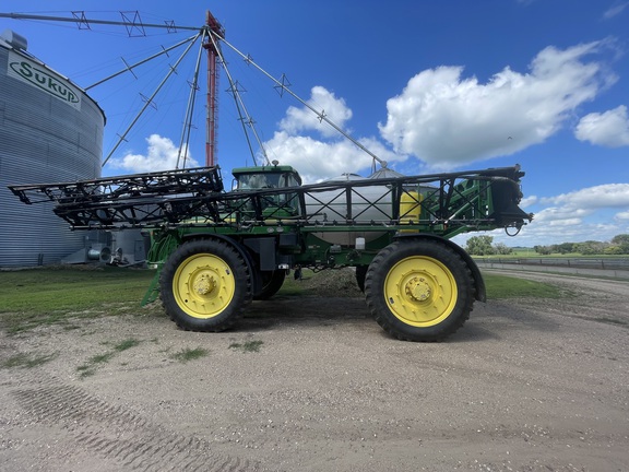 2005 John Deere 4920 Sprayer/High Clearance
