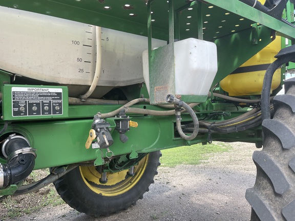 2005 John Deere 4920 Sprayer/High Clearance