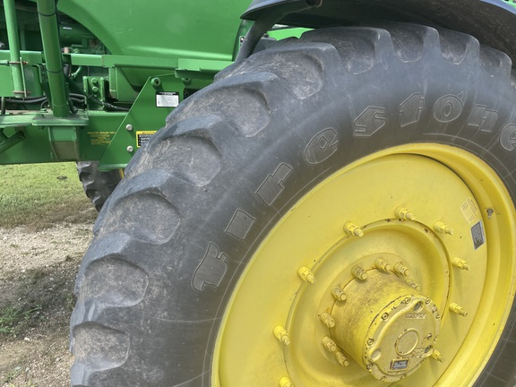 2005 John Deere 4920 Sprayer/High Clearance