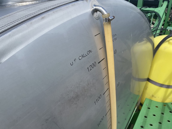 2005 John Deere 4920 Sprayer/High Clearance