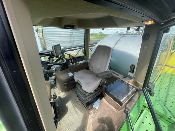 2005 John Deere 4920 Sprayer/High Clearance