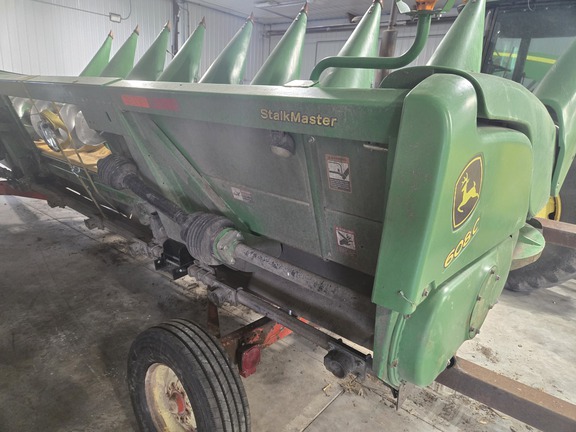 2010 John Deere 608C Header Corn Head