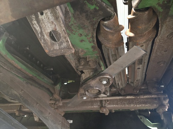 2010 John Deere 608C Header Corn Head