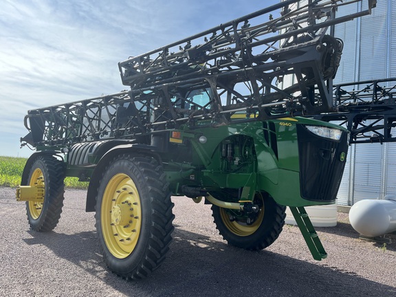 2014 John Deere 4940 Sprayer/High Clearance