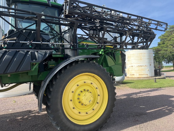 2014 John Deere 4940 Sprayer/High Clearance