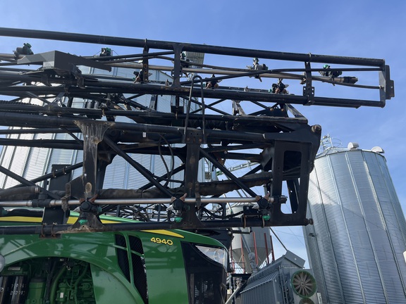 2014 John Deere 4940 Sprayer/High Clearance