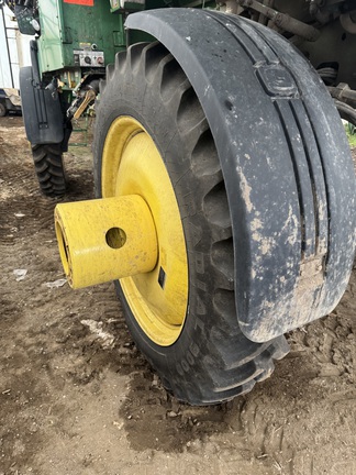 2008 John Deere 4830 Sprayer/High Clearance
