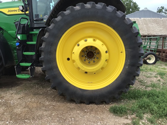 2025 John Deere 8R 410 Tractor